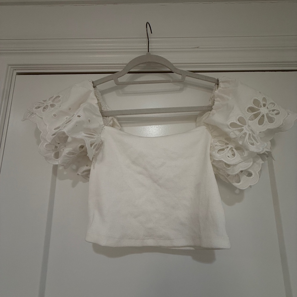 Zara White Eyelet Puff Sleeve Crop Top